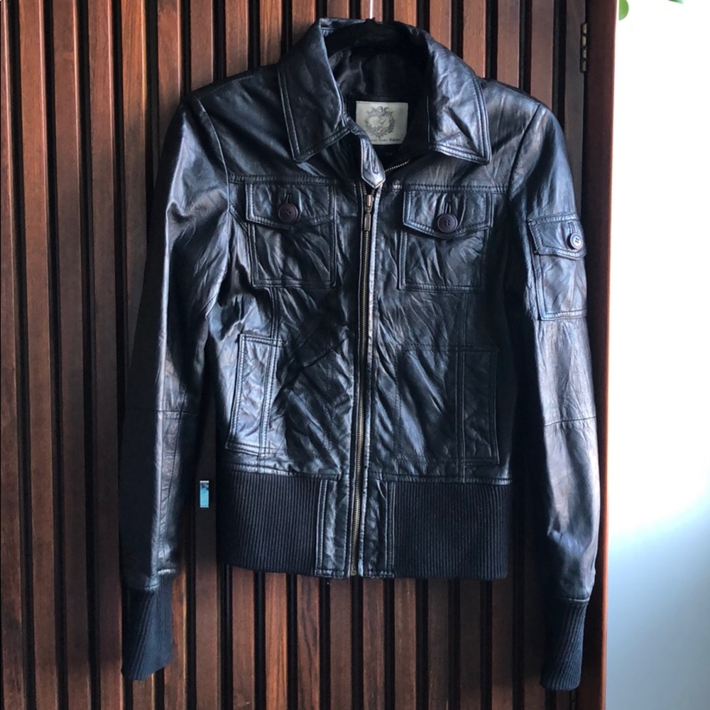 Black leather biker jacket Small